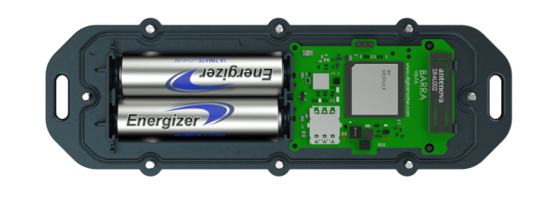 Battery asset tracker internal view